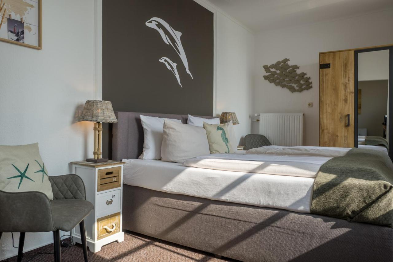 Akzent Strandhotels Seestern, Delphin & Lachs Вилхелмсхафен Екстериор снимка