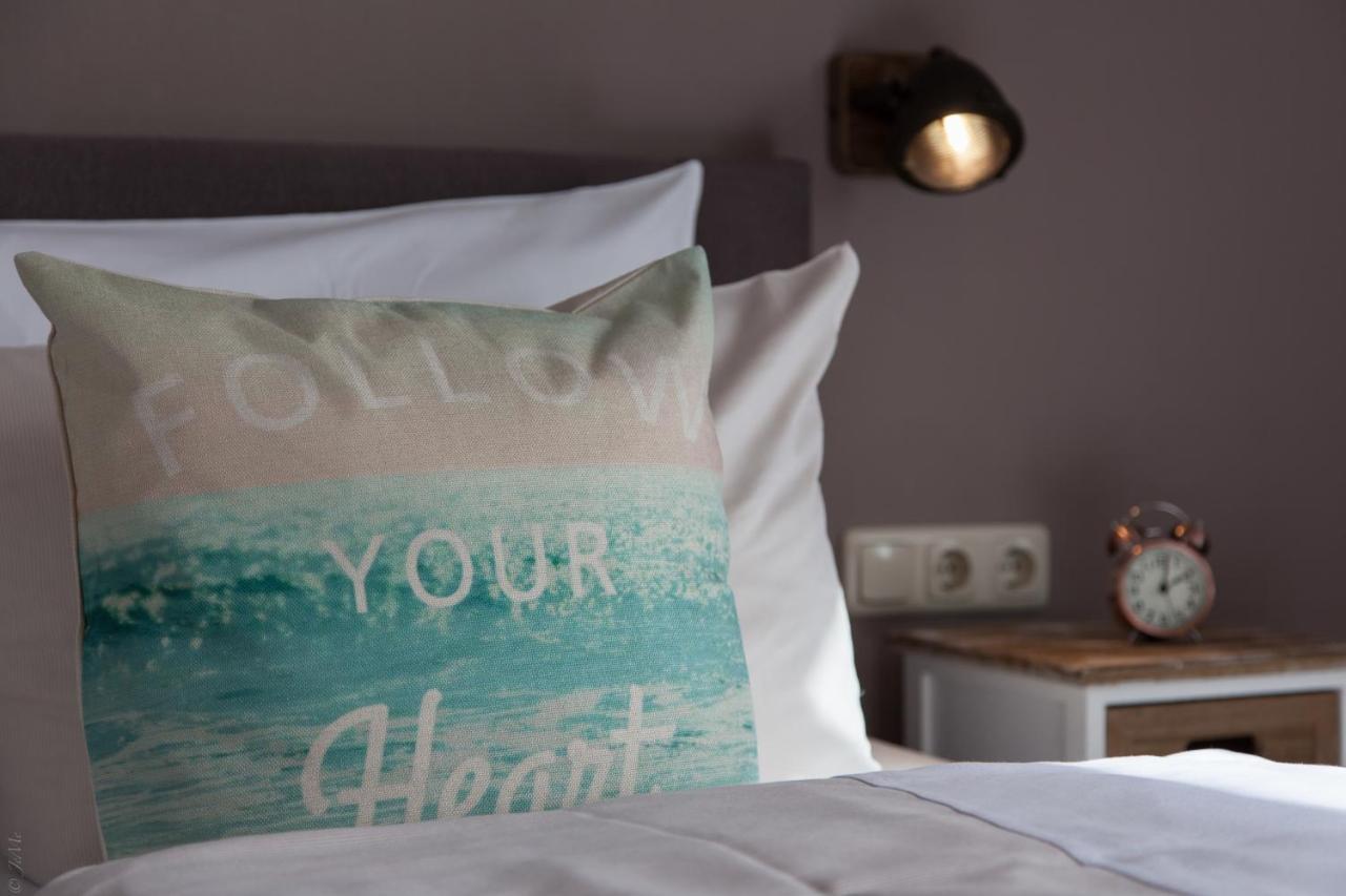 Akzent Strandhotels Seestern, Delphin & Lachs Вилхелмсхафен Екстериор снимка