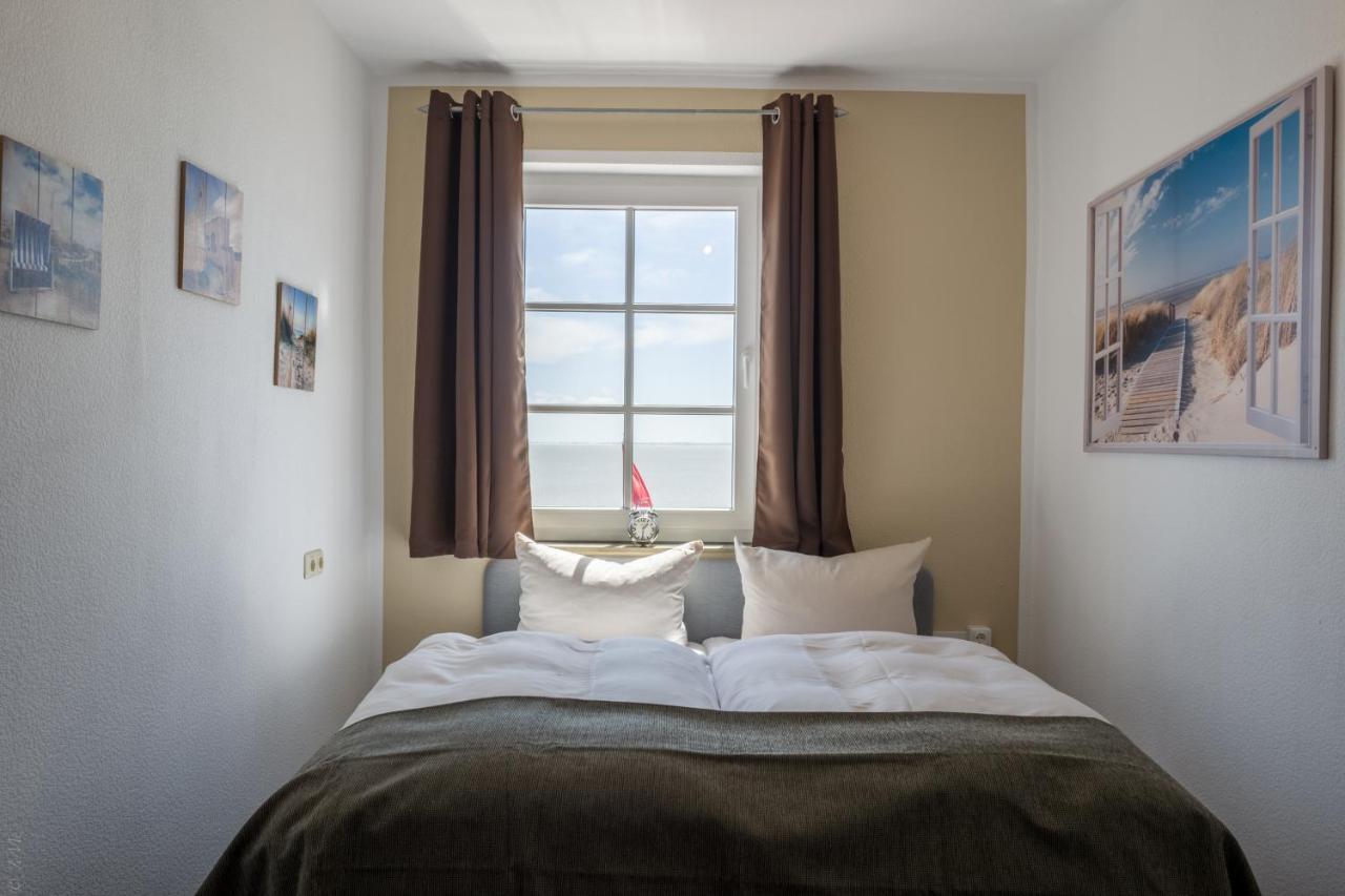 Akzent Strandhotels Seestern, Delphin & Lachs Вилхелмсхафен Екстериор снимка