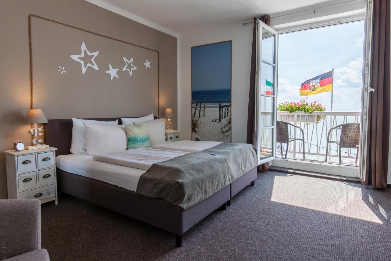 Akzent Strandhotels Seestern, Delphin & Lachs Вилхелмсхафен Екстериор снимка
